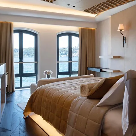 Vakko Sumahan Bosphorus *