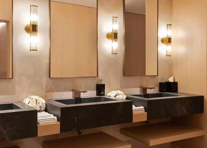 Vakko Sumahan Bosphorus