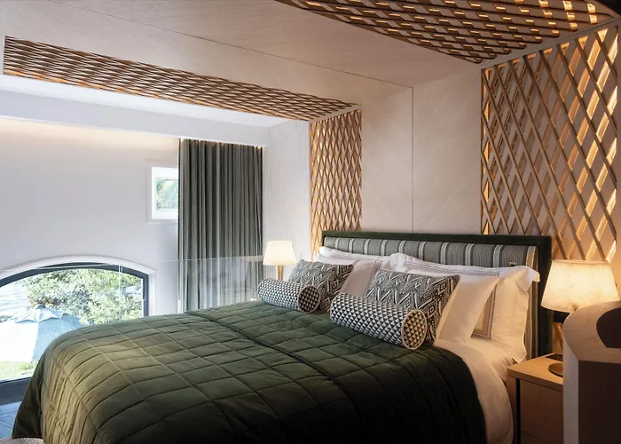 Vakko Sumahan Bosphorus